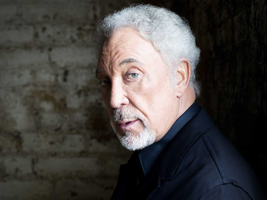 TOM JONES WIFE DIES OF CANCER