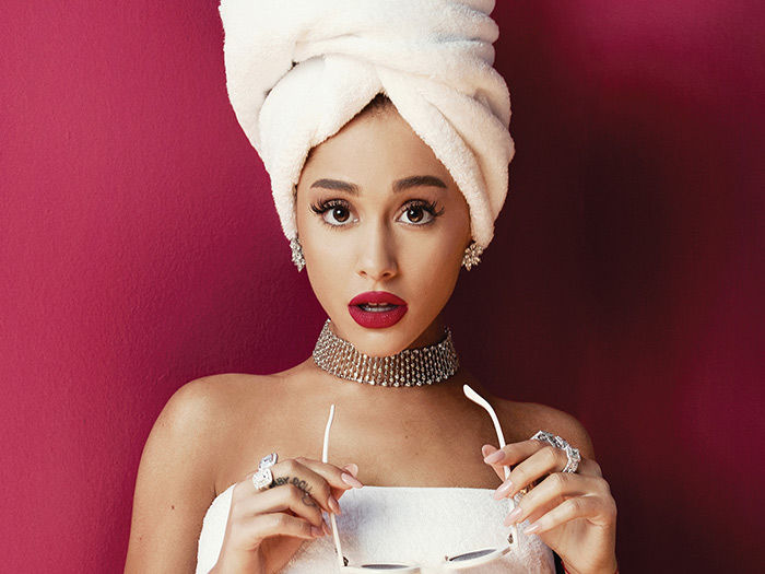 ARIANA GRANDE SHARES AN INSPIRING MESSAGE TO WOMEN