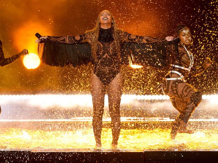CHECK OUT BEYONCE’S UNFORGETTABLE PERFORMANCE AT THE BET AWARDS