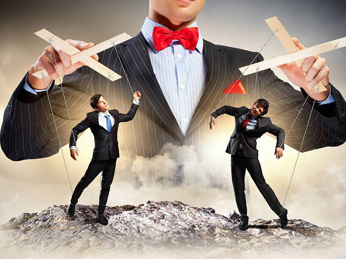 Under the claws of a narcissistic pervert