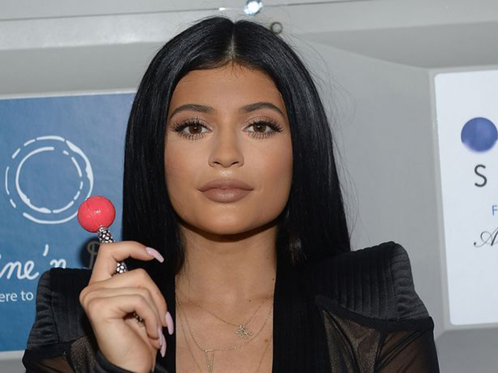 Your Lipstick Won’t Last All Day? Kylie Jenner Has the Solution