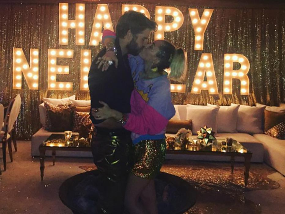 Miley Cyrus and Liam Hemsworth Got Married on New Year's Eve?