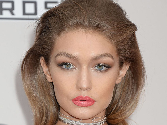 Check Out Gigi Hadid's Doppleganger